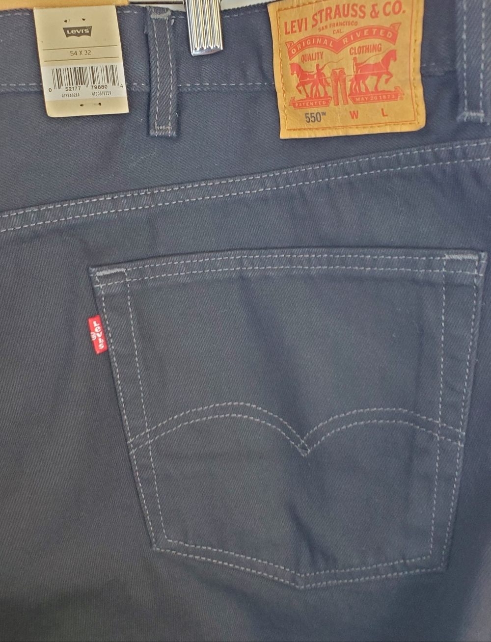 Levi's 550 Men's Black Relaxed Fit Jeans Size 54x32 100% Cotton NWT - Picture 2 of 16